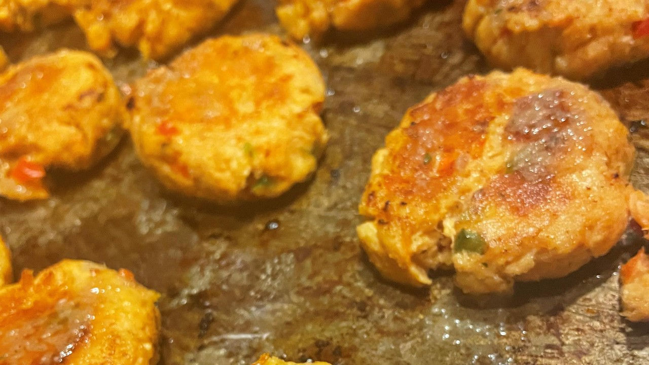 25 Mini Salmon Crab Cakes