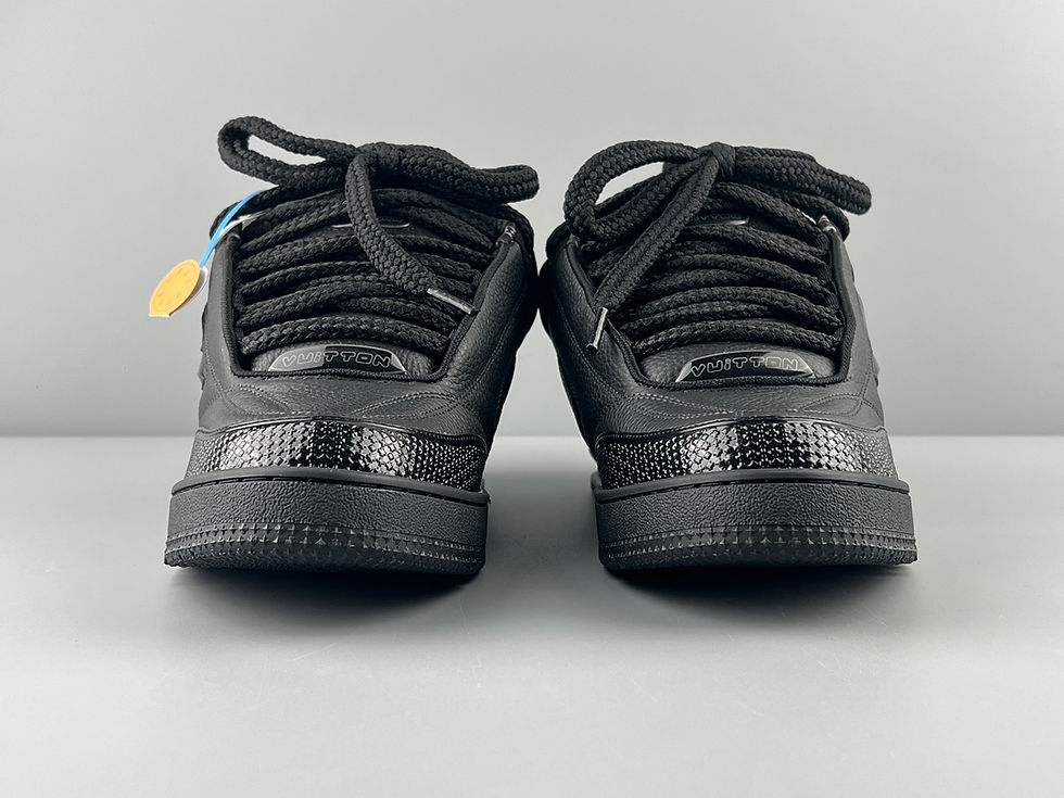 Thumbnail: LV SNEAKERS