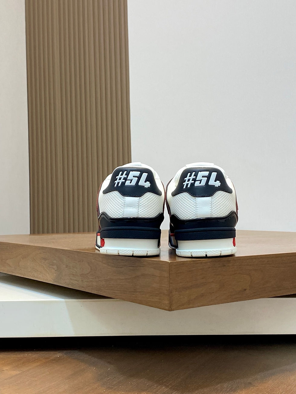 Thumbnail: LV SNEAKERS