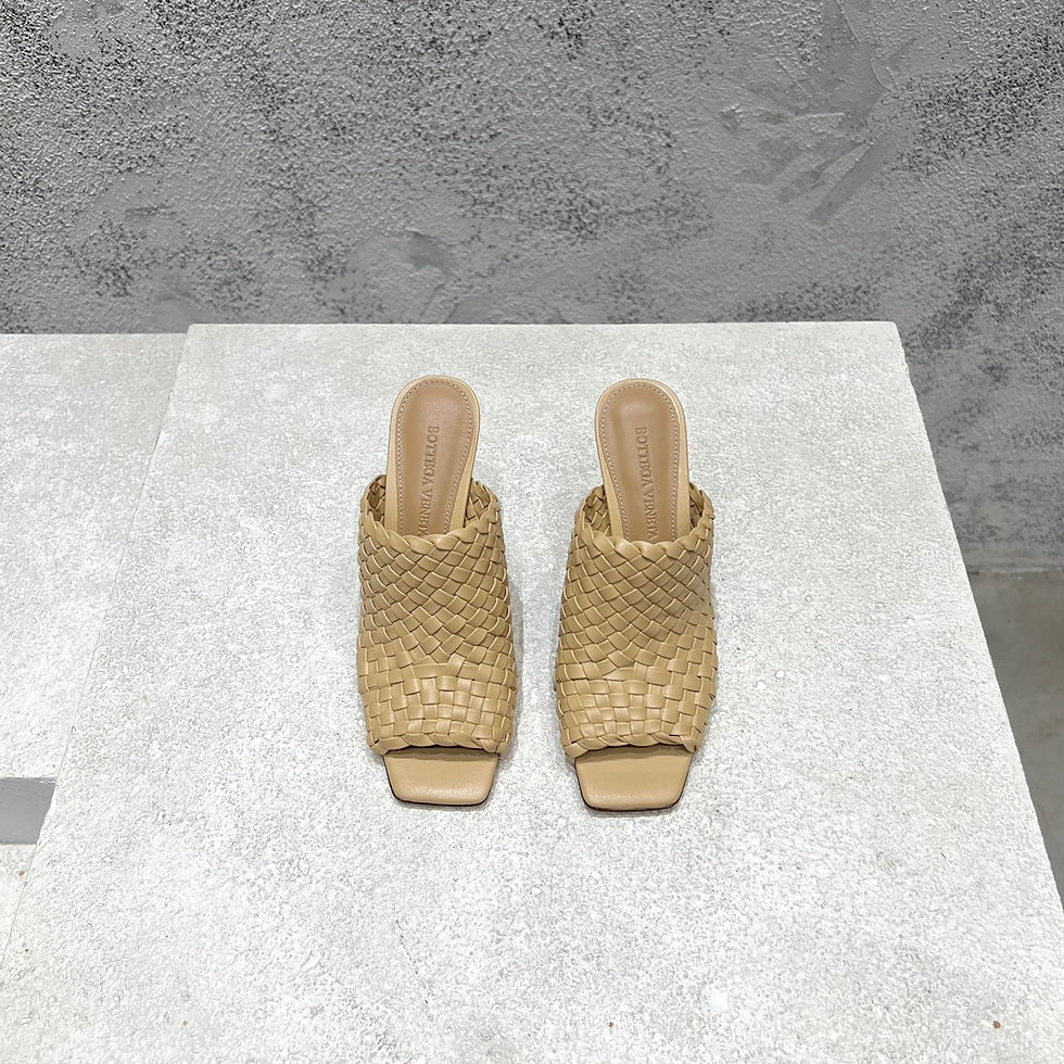 Thumbnail: BOTTEGA VENETA SHOES 