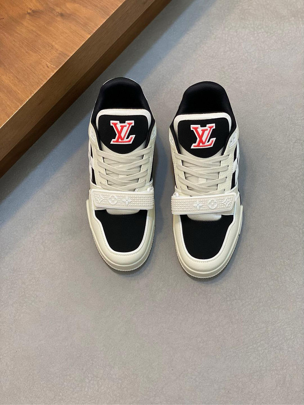 Thumbnail: LV TRAINER SNEAKERS