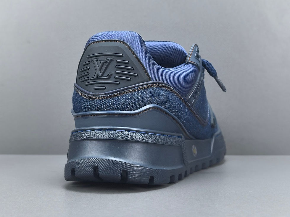 Thumbnail: LV MAXI TRAINER SNEAKERS