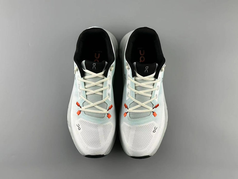 Thumbnail: CLOUDTILT ON SNEAKERS
