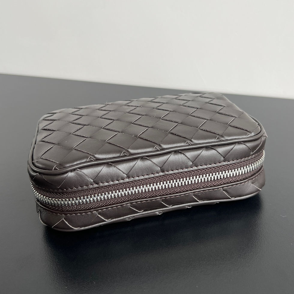 Thumbnail: BOTTEGA VENETA MINI INTRECCIATO POUCH