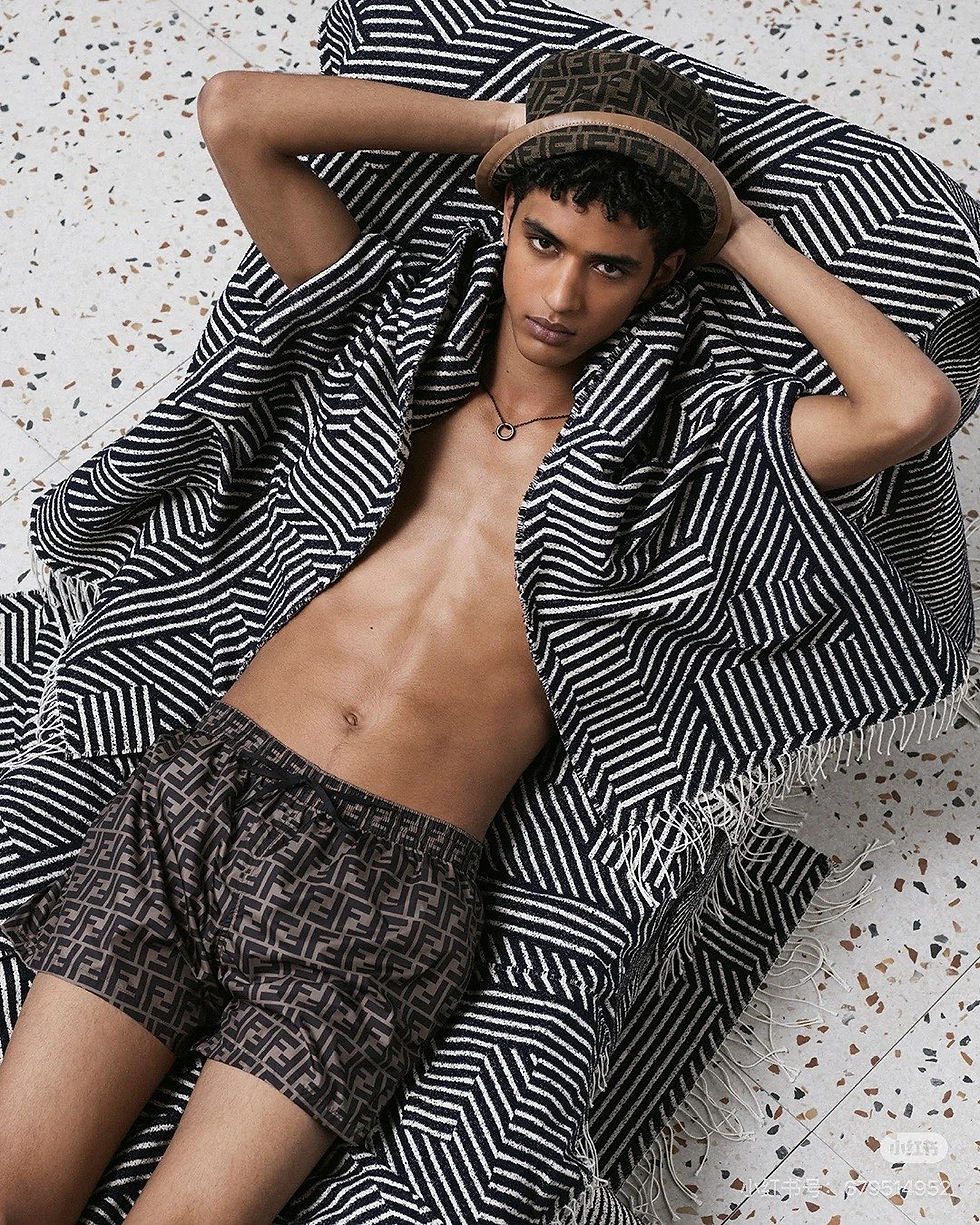 Thumbnail: FENDI SHORT PANTS