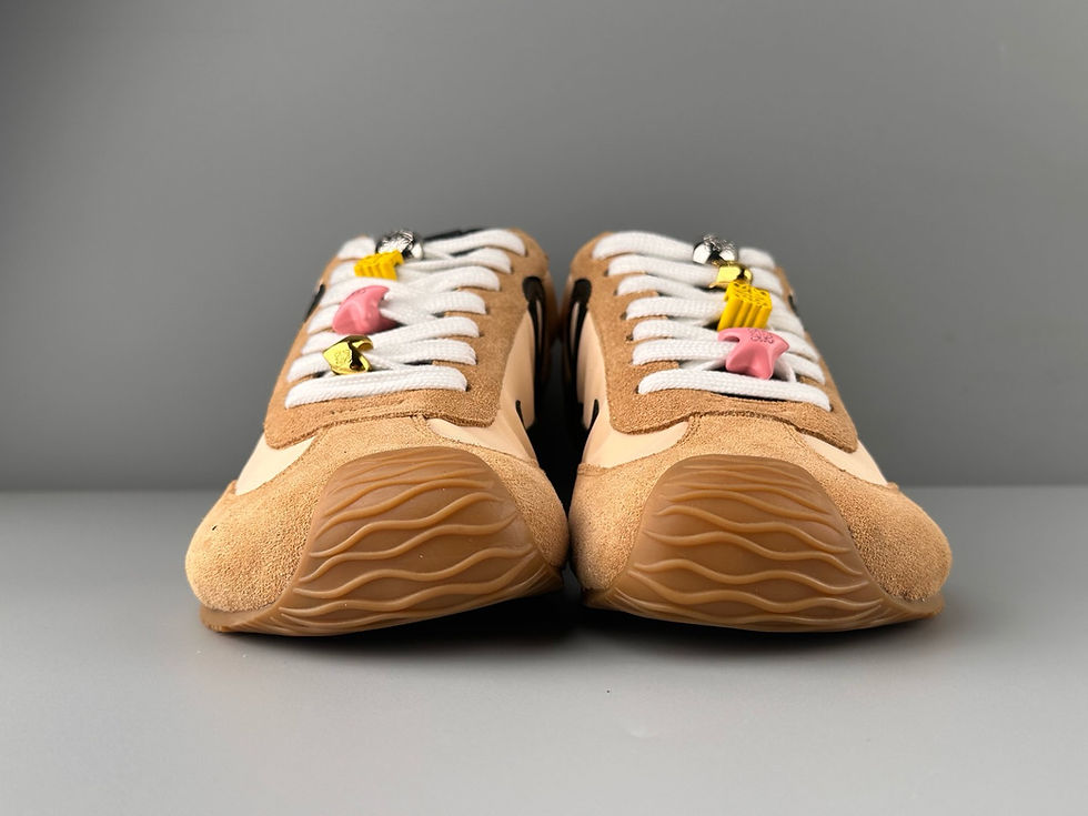 Thumbnail: LOEWE BALLET RUNNER 