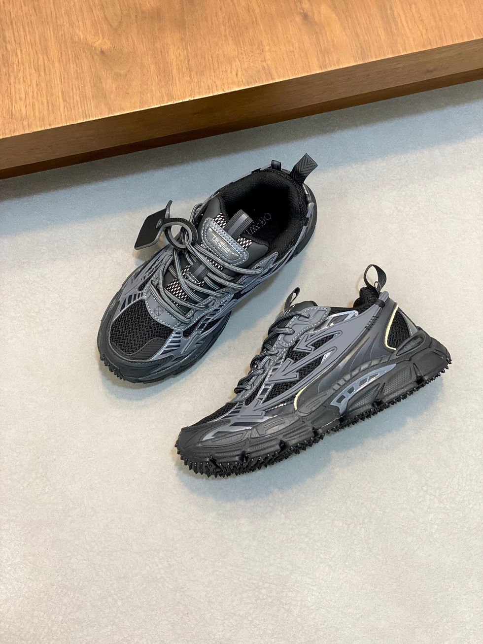 Thumbnail: OFF WHITE SNEAKER