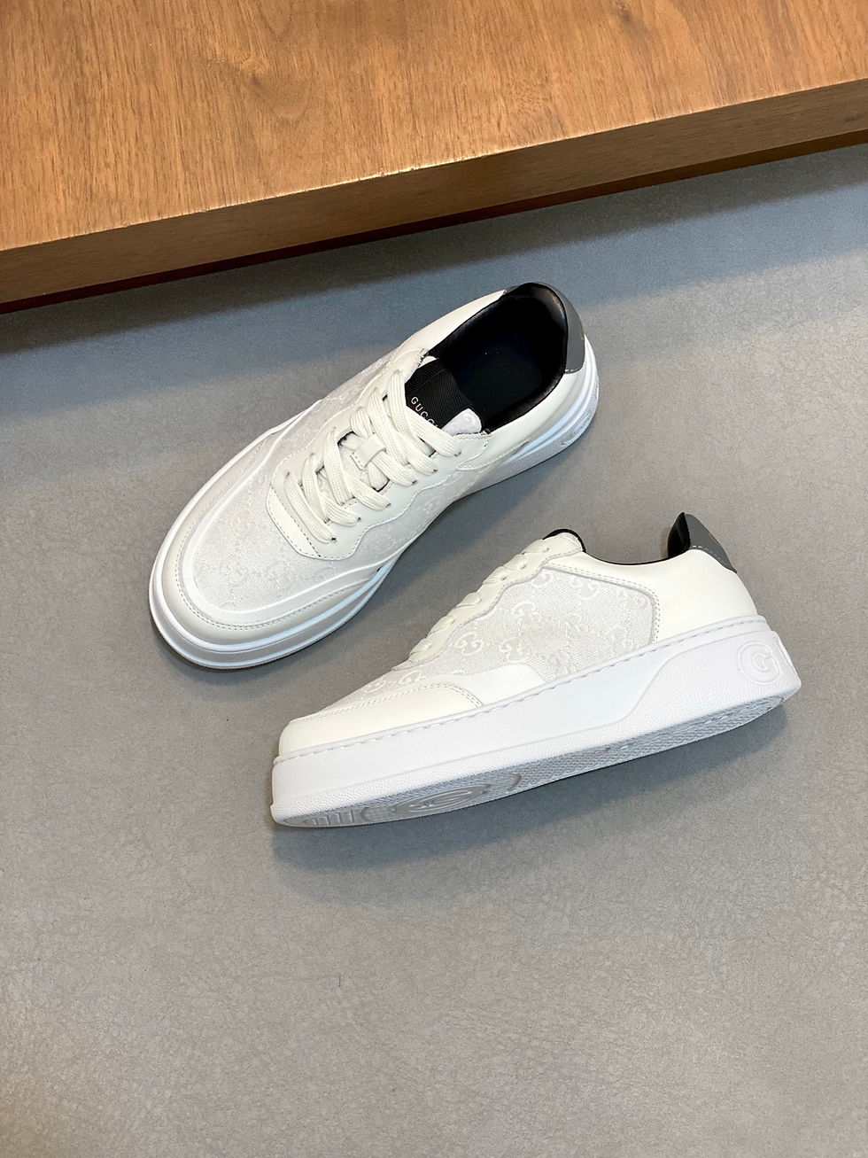 Thumbnail: GUCCI  SNEAKERS