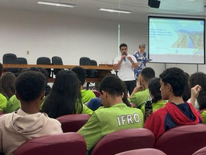 PALESTRA NAS FACULDADES