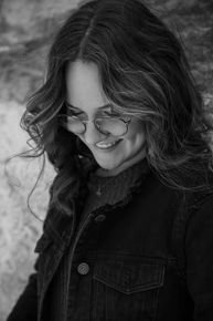 23-04-19_emilia-42.jpeg