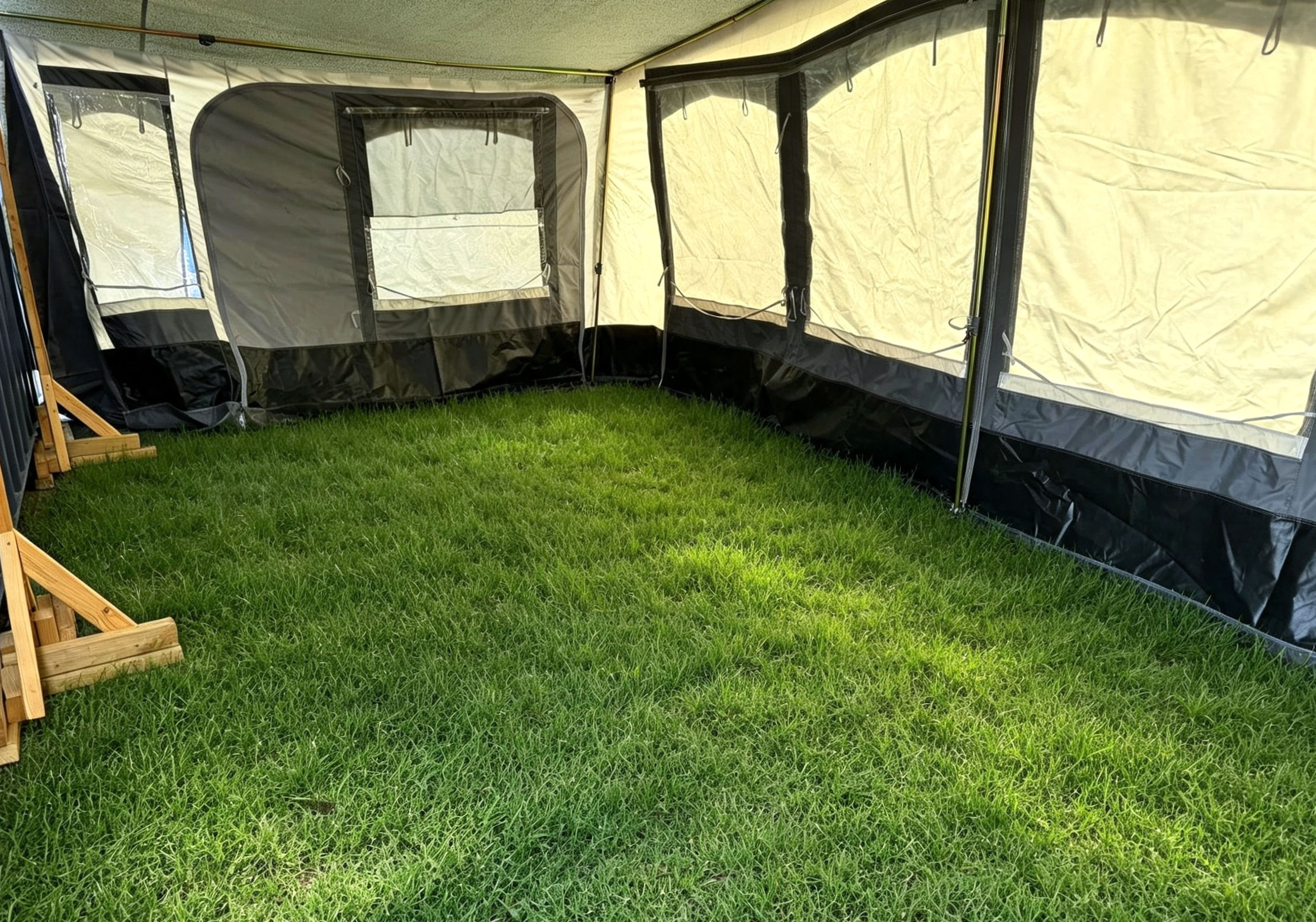 Camptech Buckingham DL Size 17 1050–1075cm 3m seasonal caravan awning