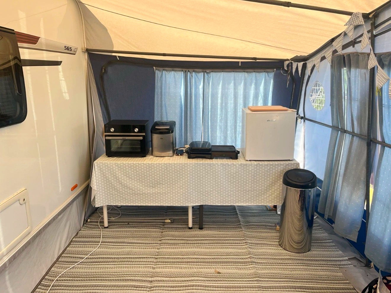 Isabella Capri Lux blue and grey caravan awning Size 14 with CarbonX frame