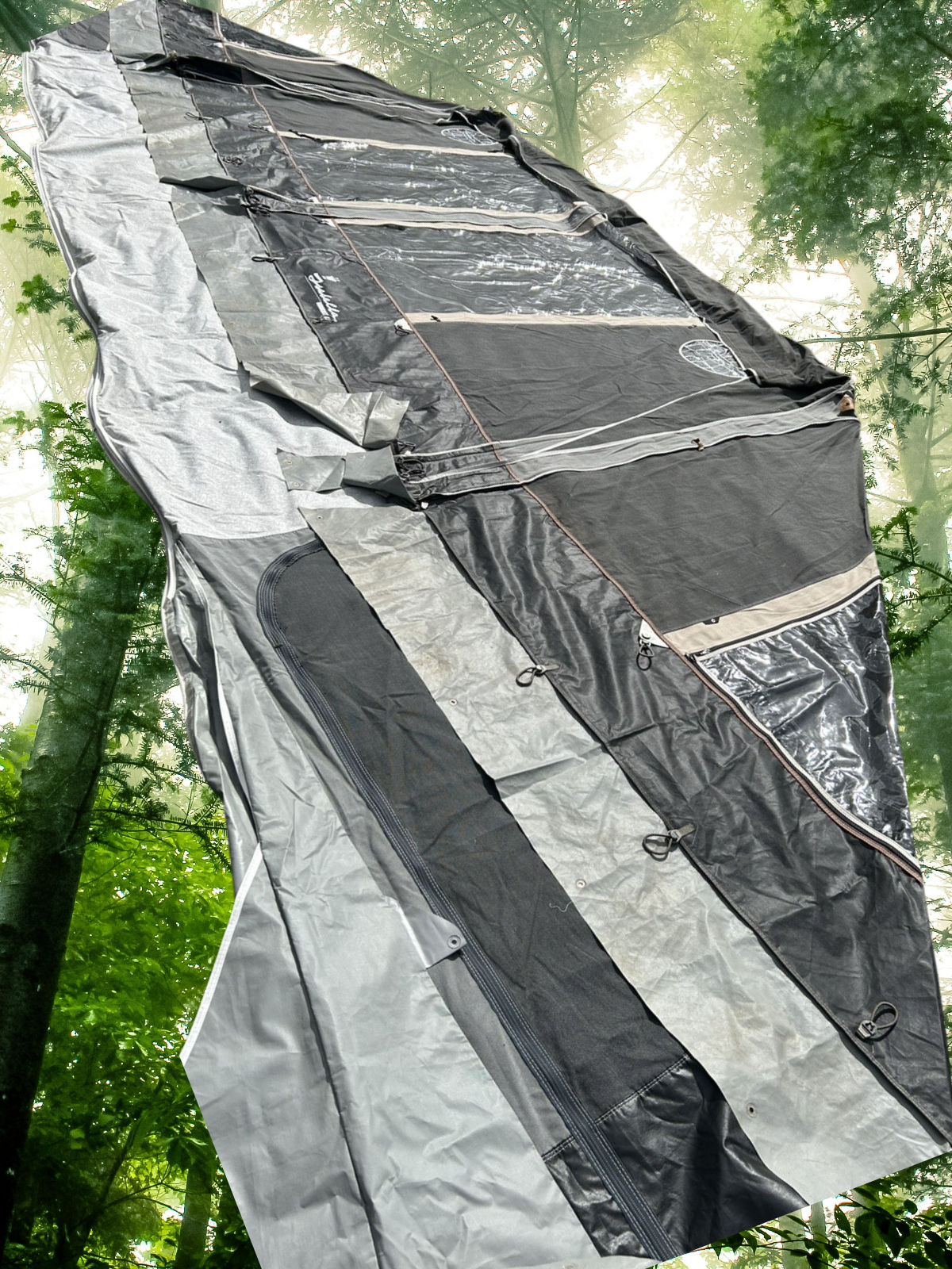 Isabella Capri Coal A825 G13 full caravan awning with CarbonX frame