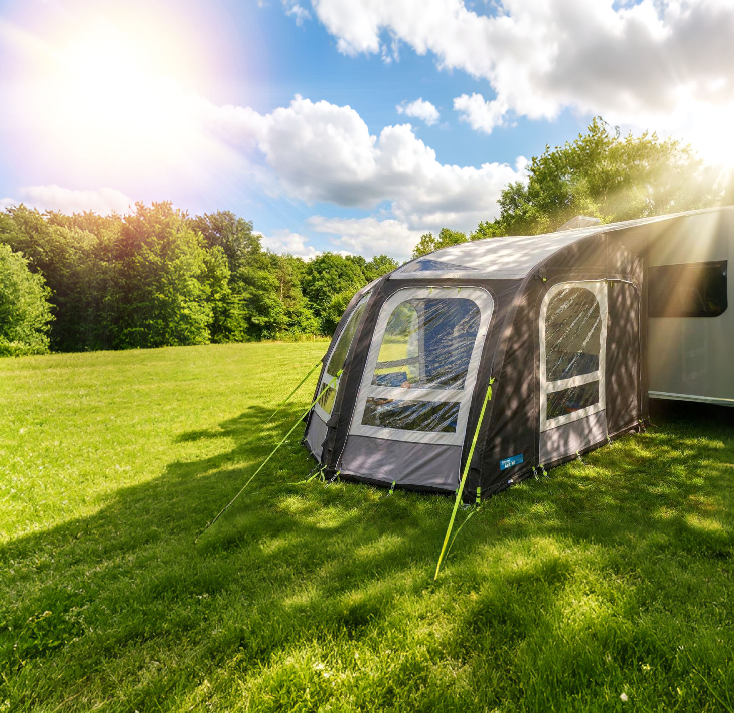 Kampa Ace Air 300 Caravan Porch Awning + Pump Good Condition-Used