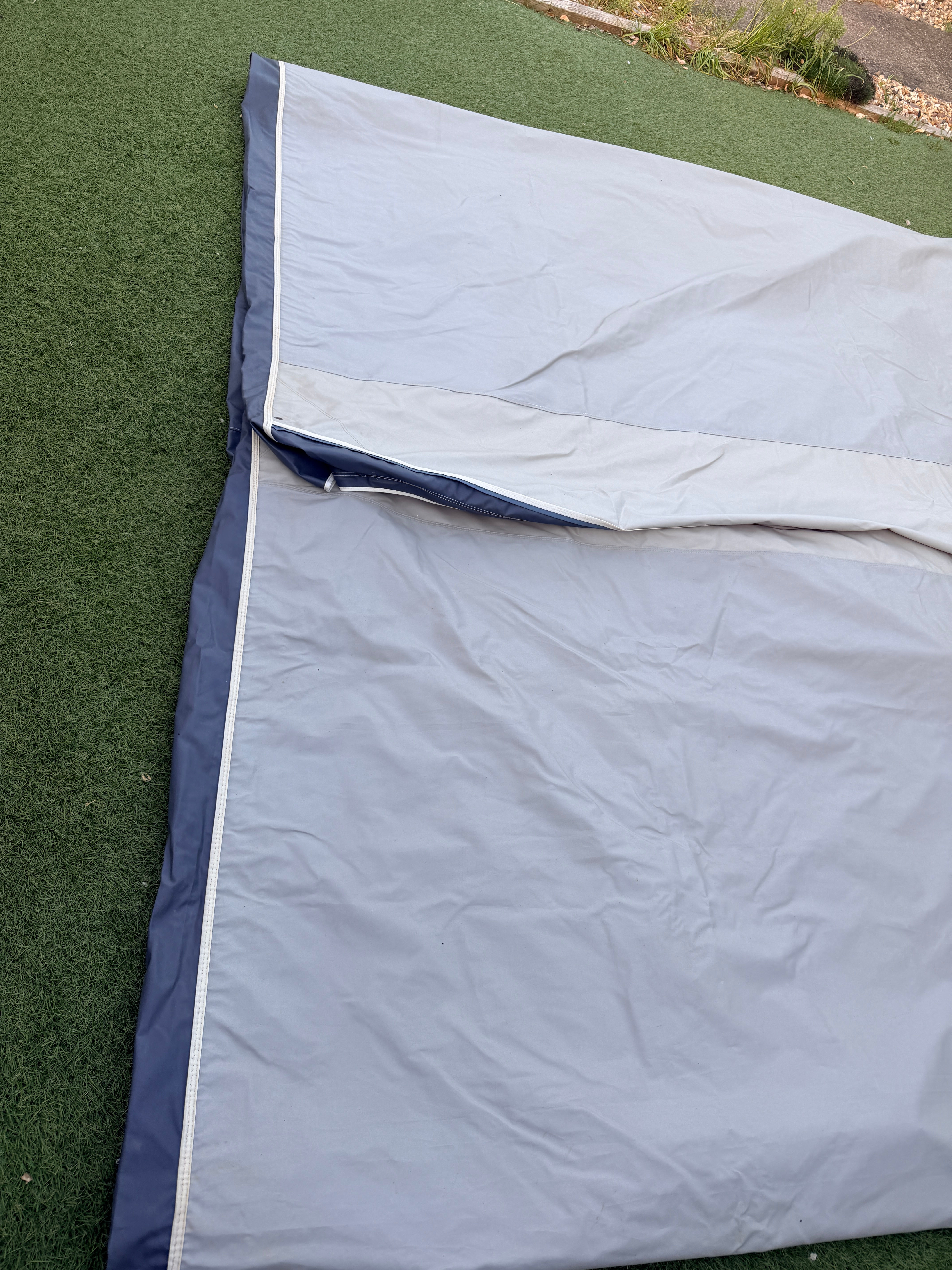Ventura Pacific 250 Awning 'REPLACEMENT ROOF CANOPY' Size 14 975-1000cm
