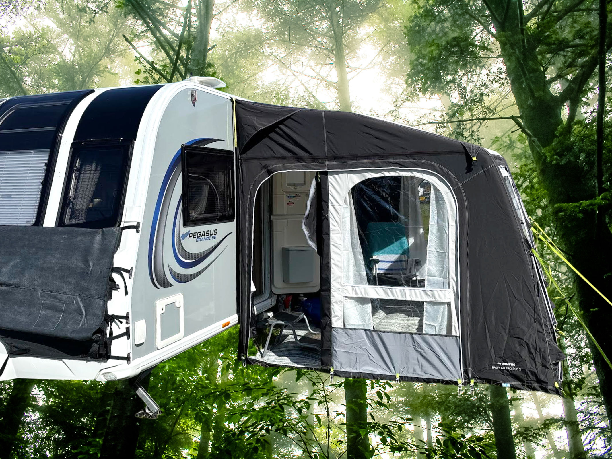 Dometic Rally AIR Pro 390 S caravan air awning with electric pump and carpet