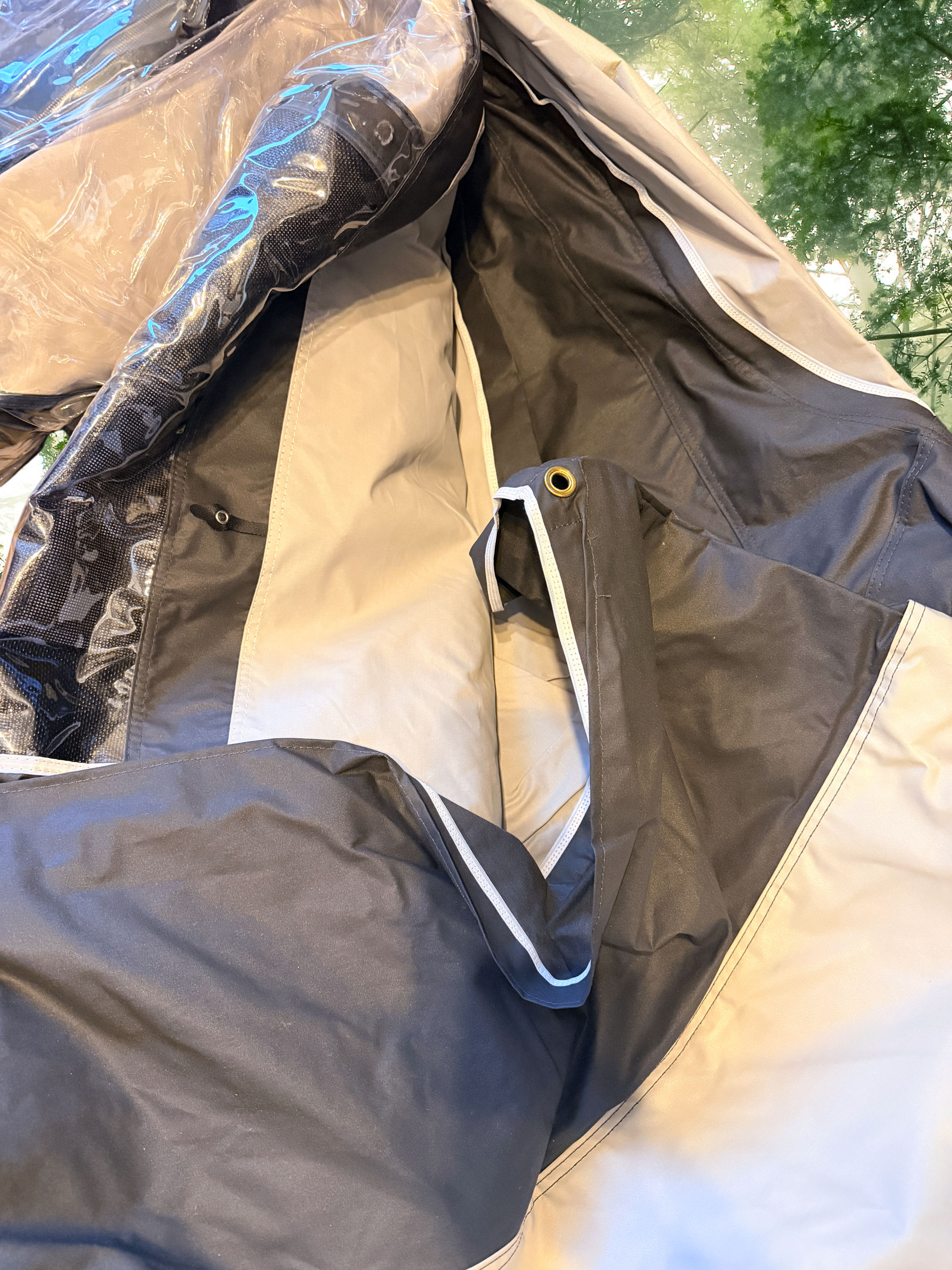 Bradcot Aspire Size 11 900–925cm charcoal EX-DEMO full caravan awning