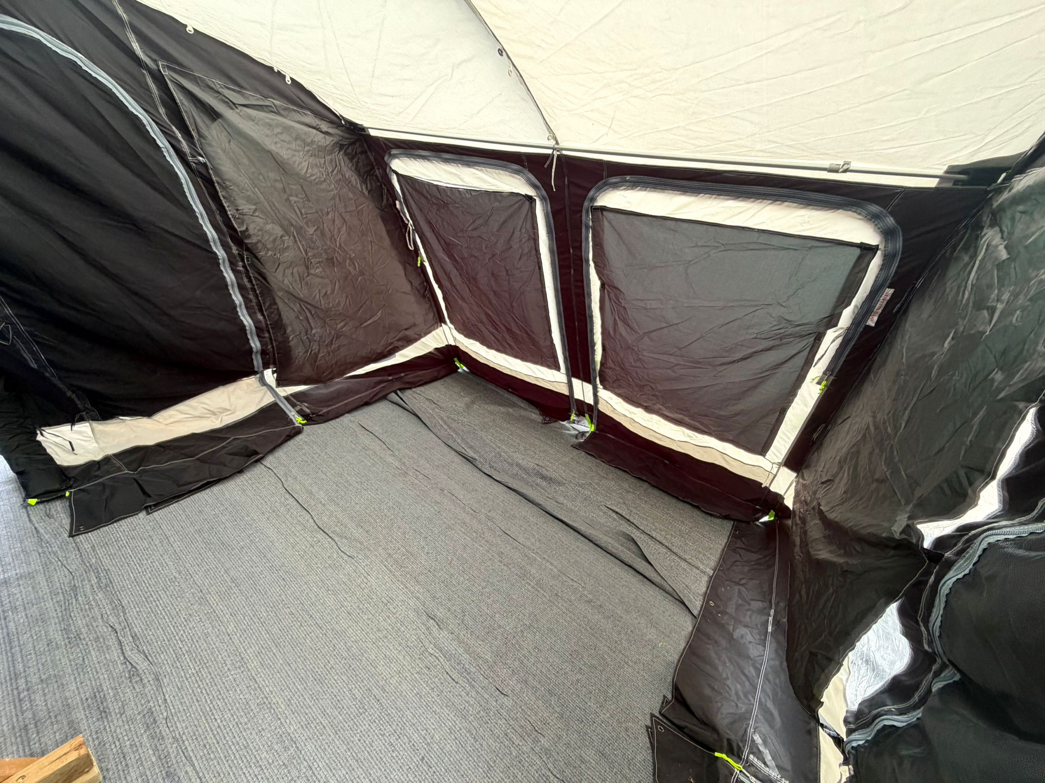 Kampa Dometic Rally Pro 260 Poled Caravan Porch Awning