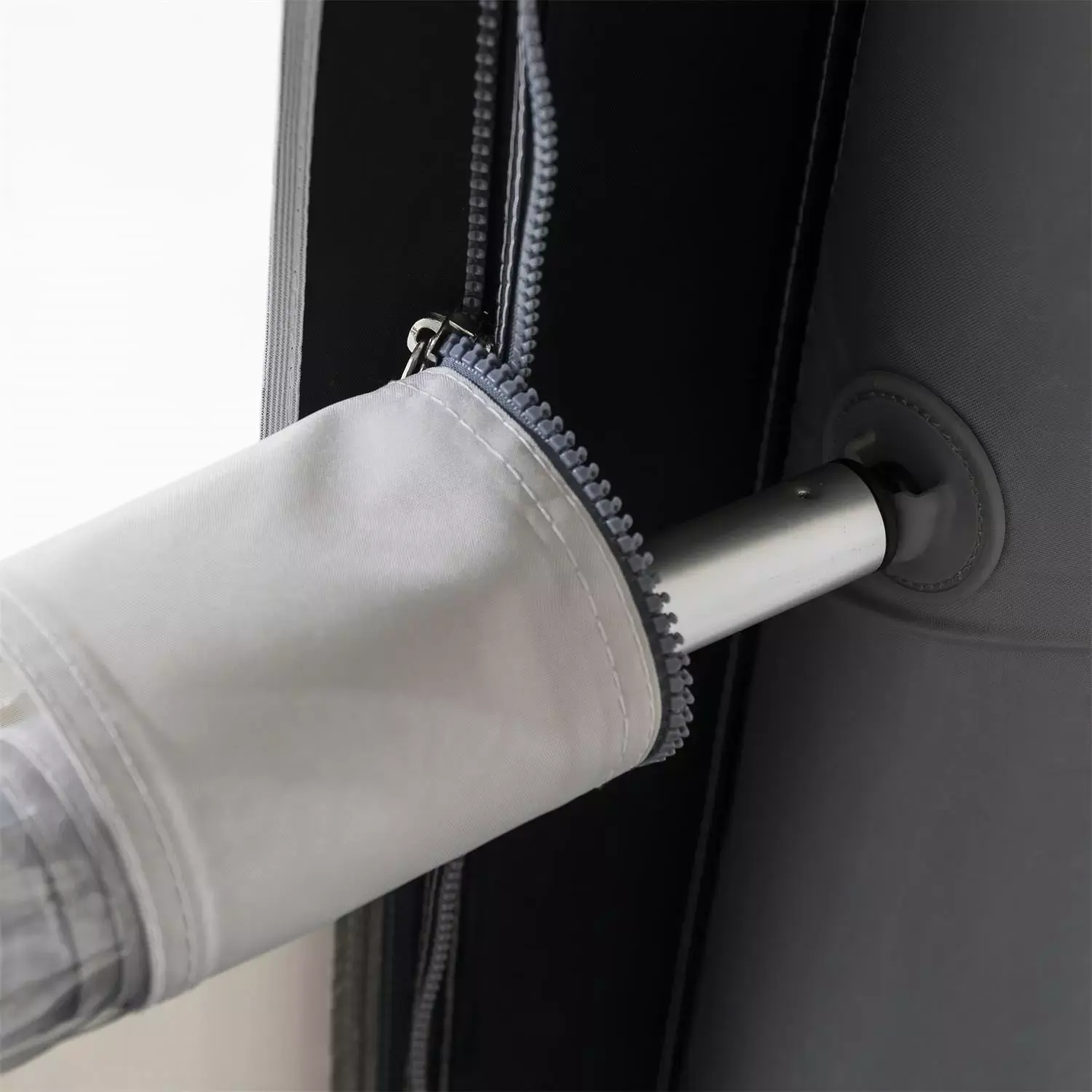 Dometic Rally AIR Pro 200 S inflatable caravan porch awning attached to caravan