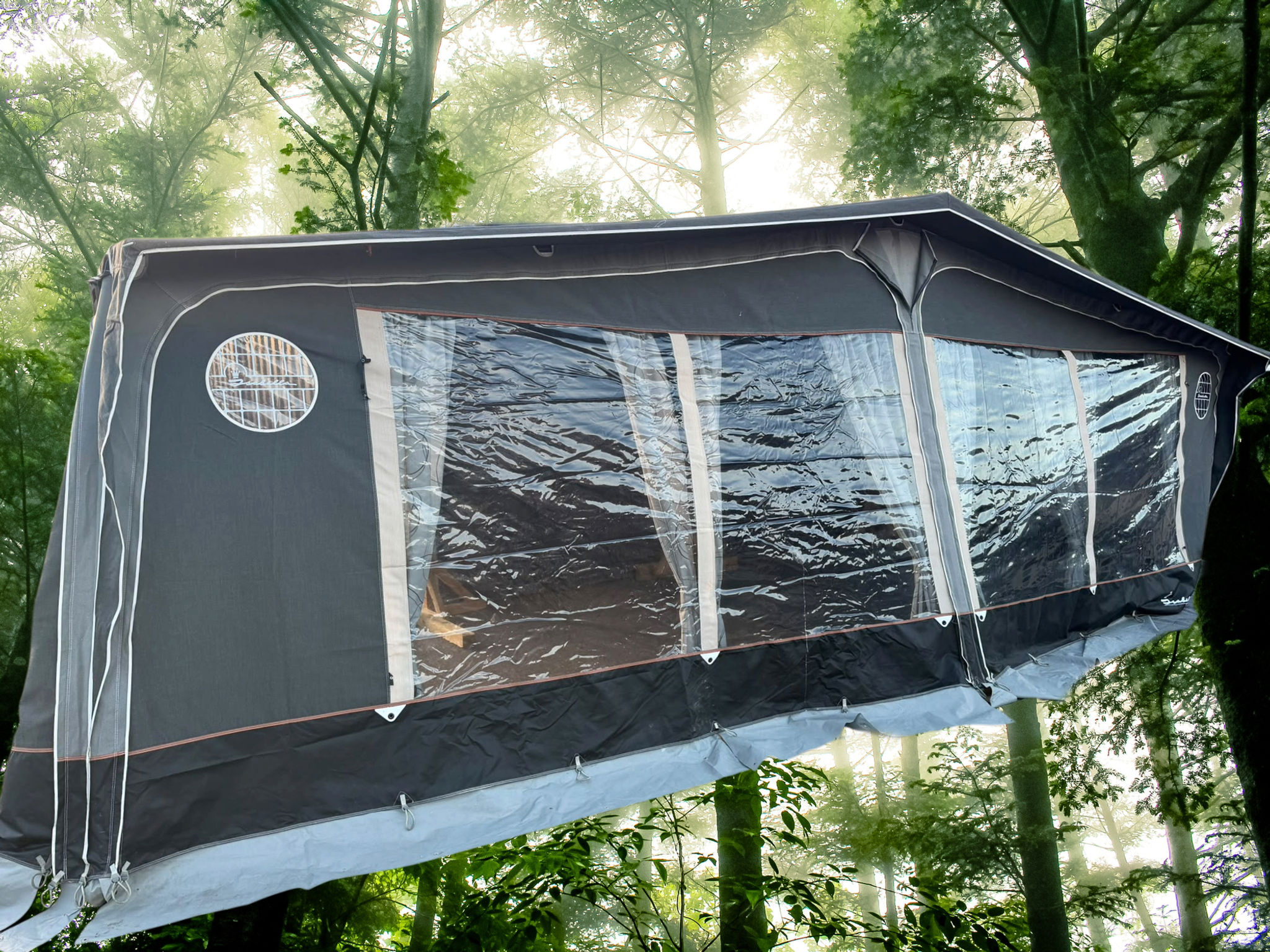 Isabella Capri Coal A1100 G21 full caravan awning with CarbonX frame