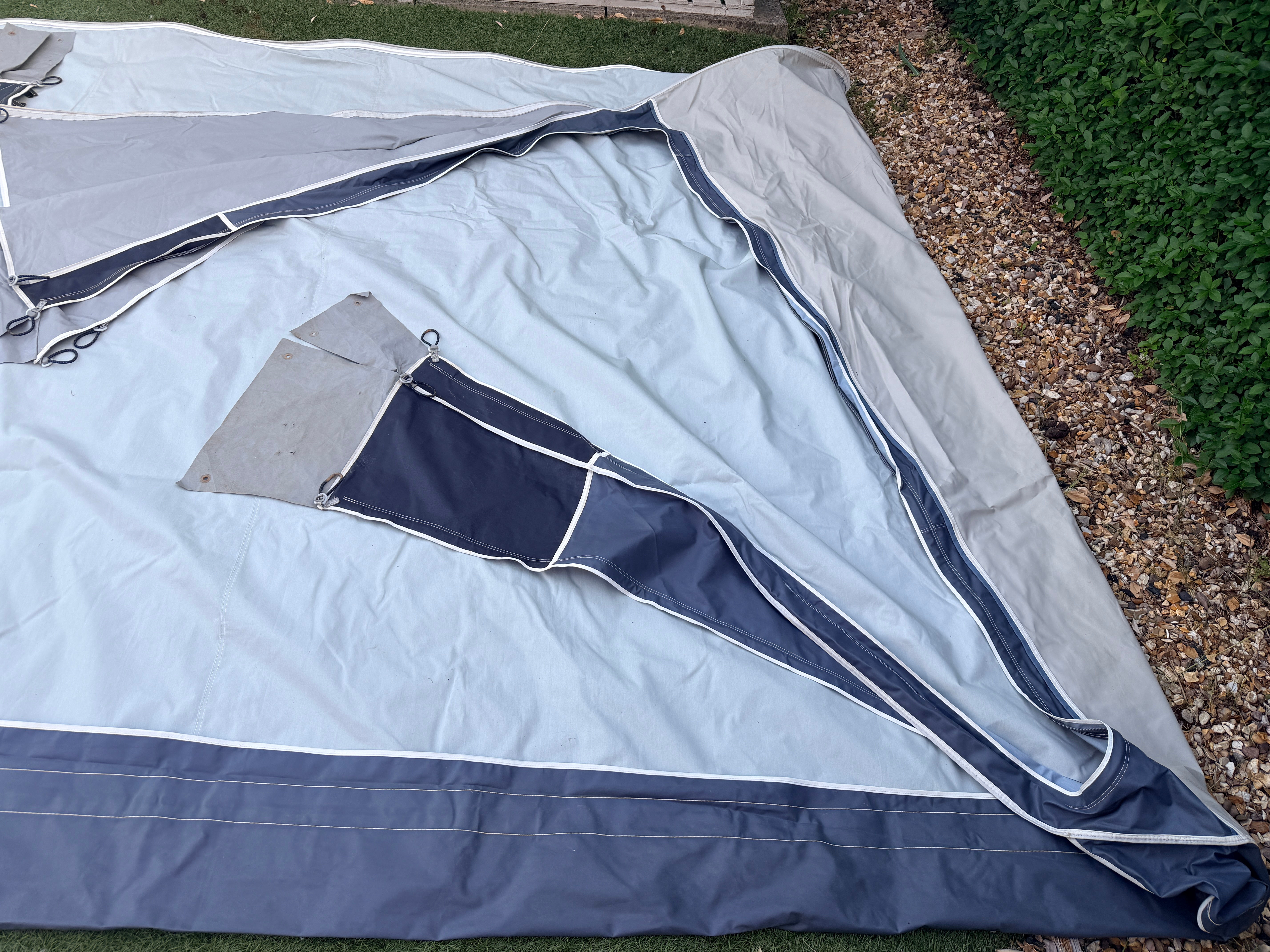 Ventura Pacific 250 Awning 'REPLACEMENT ROOF CANOPY' Size 14 975-1000cm