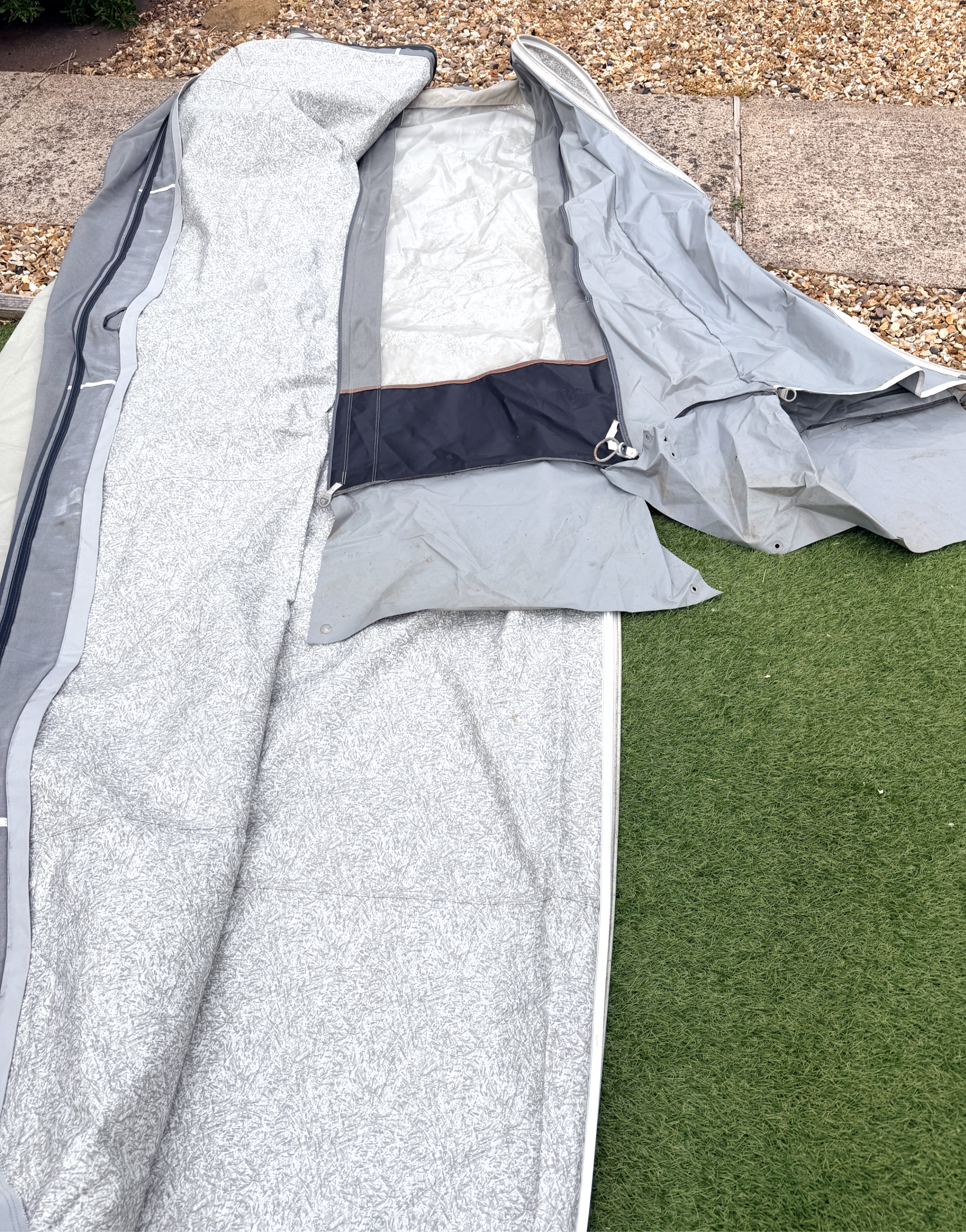Isabella Commodore Dawn seasonal caravan awning 1050cm with Zinox steel frame and 3m depth