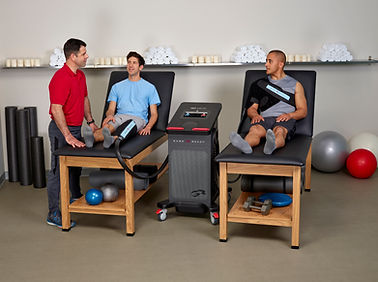 GR-Med4Elite-AT-w-2athletes-15297-full.jpg