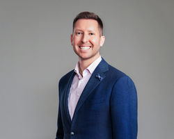 Dr Colin Hobson