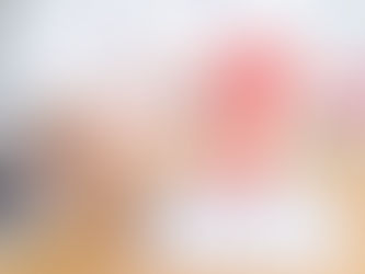 Médico de Familia y/o ginecólogo explicando cáncer cervical