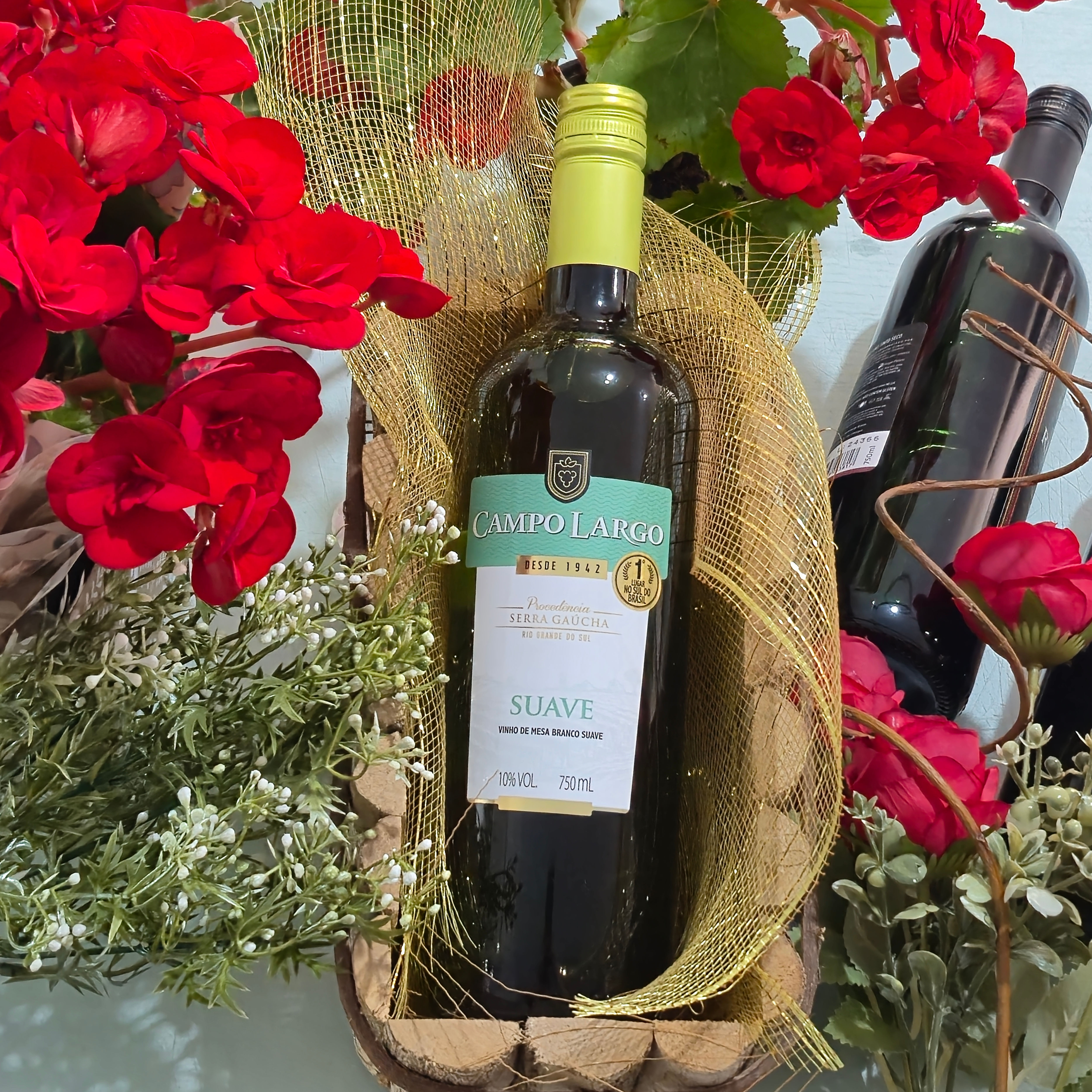 Vinho Campo Largo Branco Suave – Delicadeza e Sabor (Apenas o Vinho)