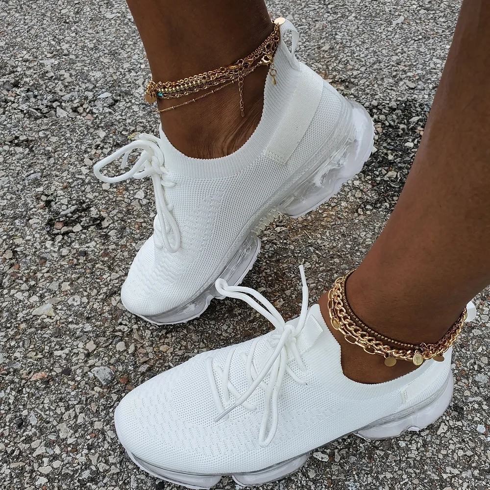 runs a half size large