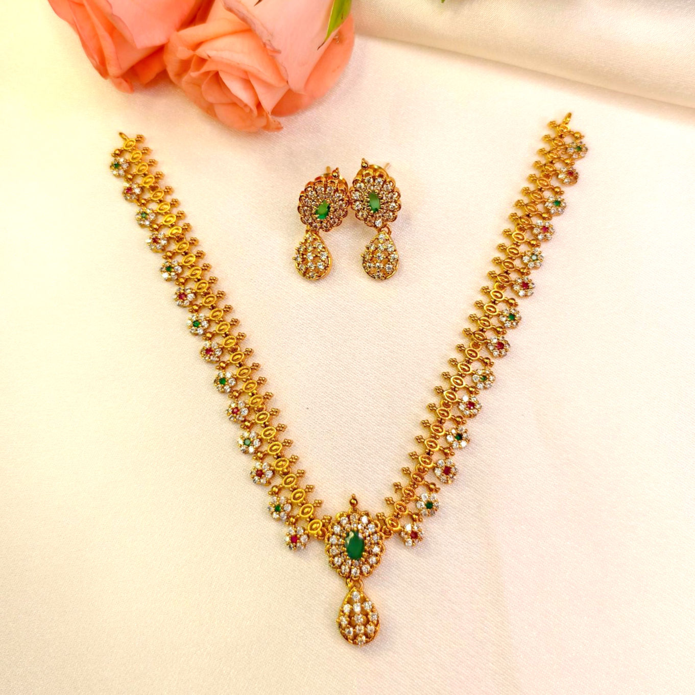 Calista AD necklace and earrings