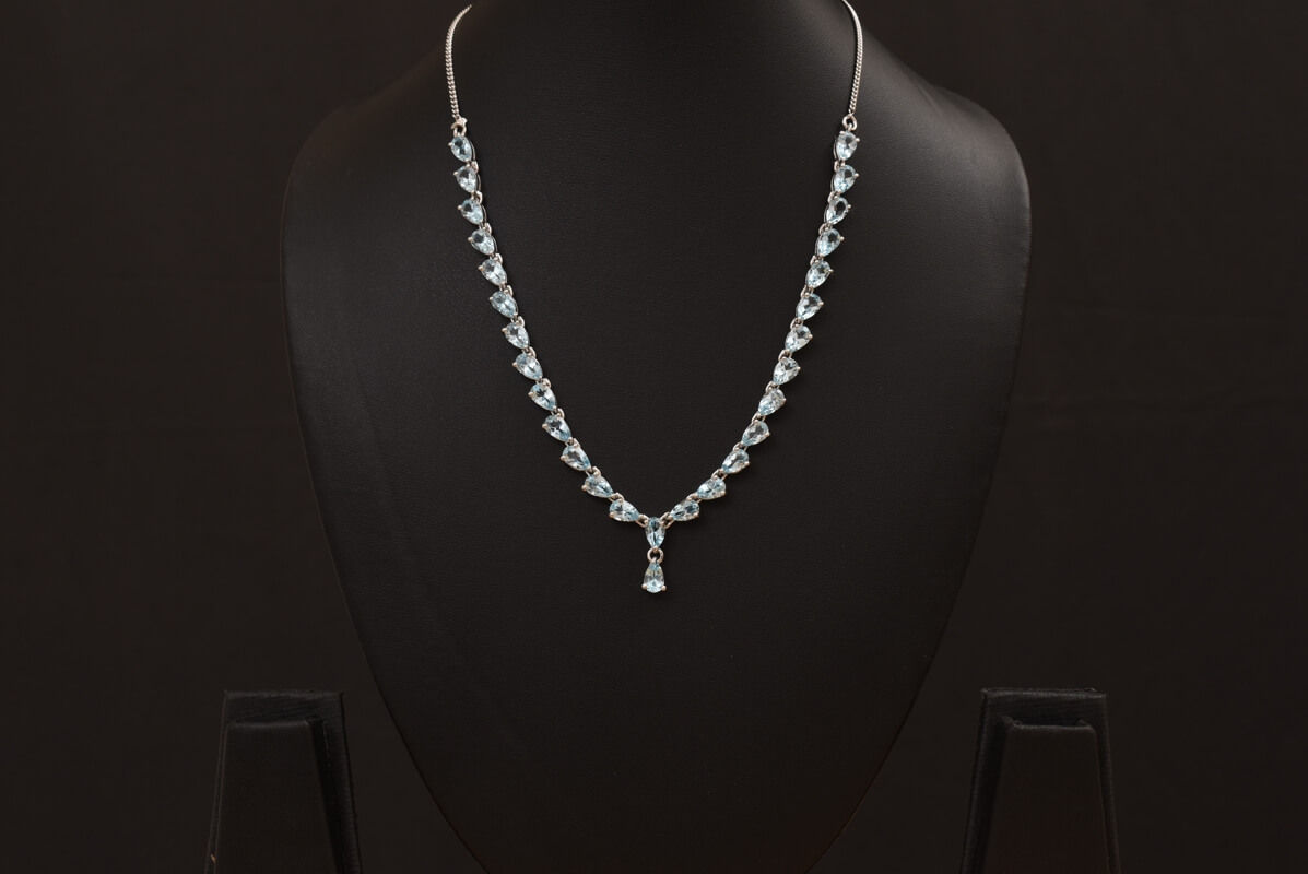 Lasya Neckpeice set with Blue topaz PSLA180038