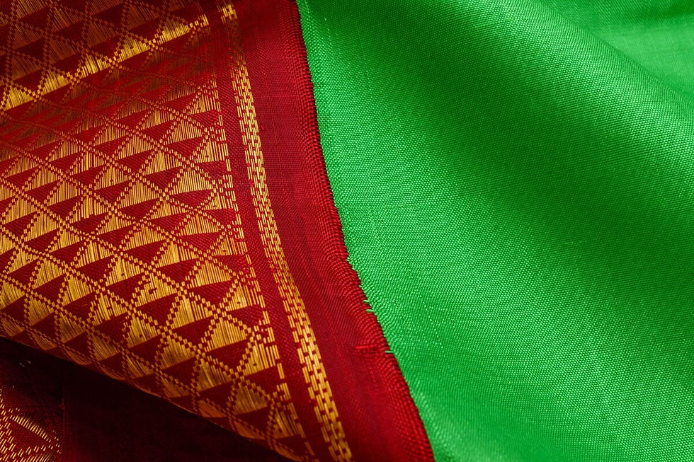 Thumbnail: Shreenivas silks nine and a half yards silk saree PSSR011849