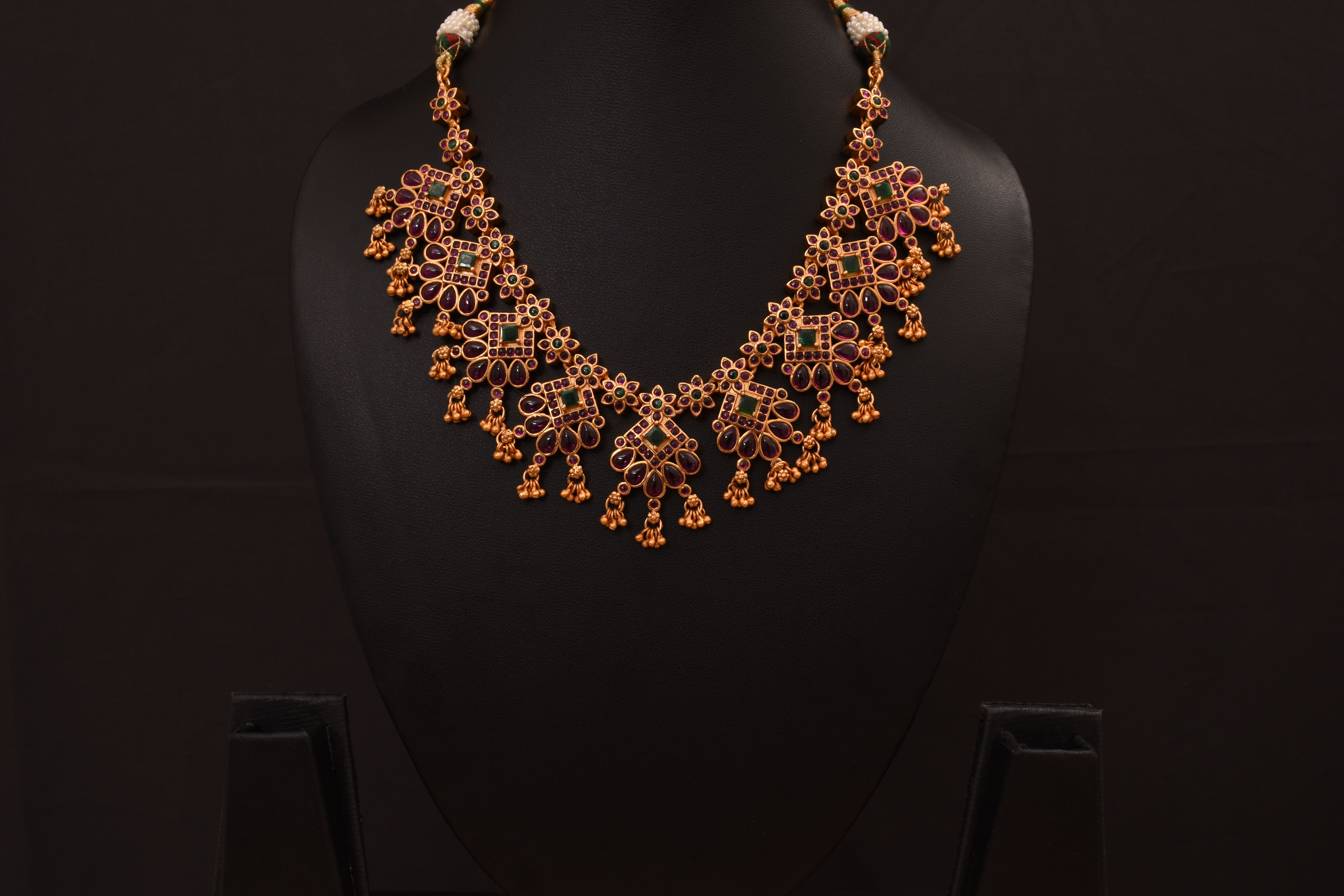 Neckpiece set TS27N012