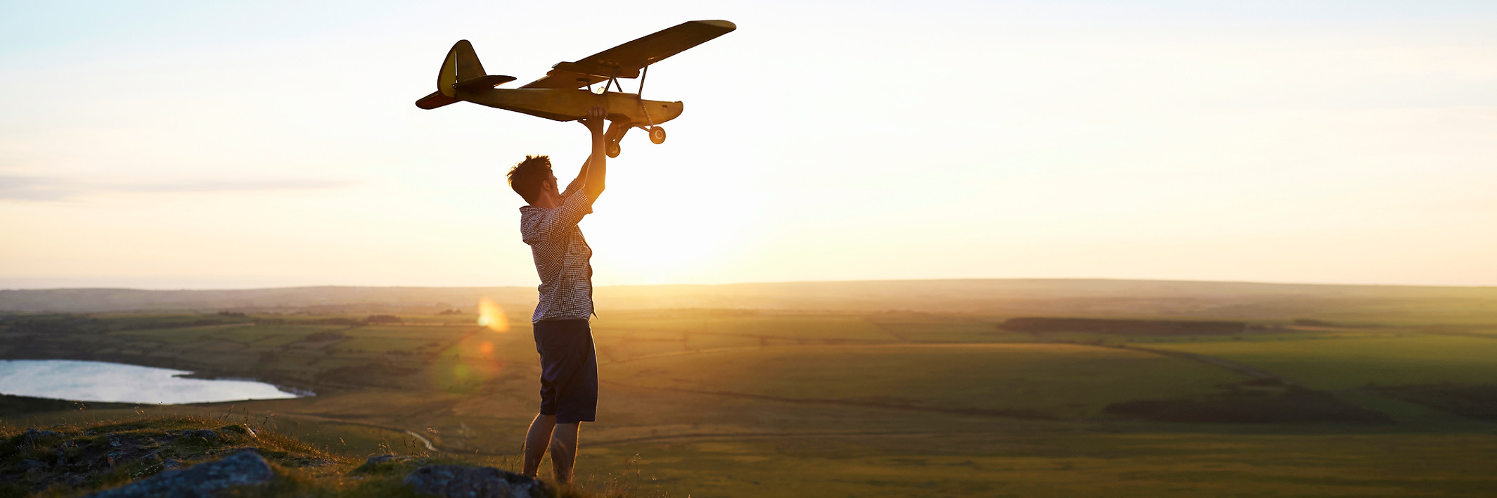 Man bereitet ein Flugzeug fliegen