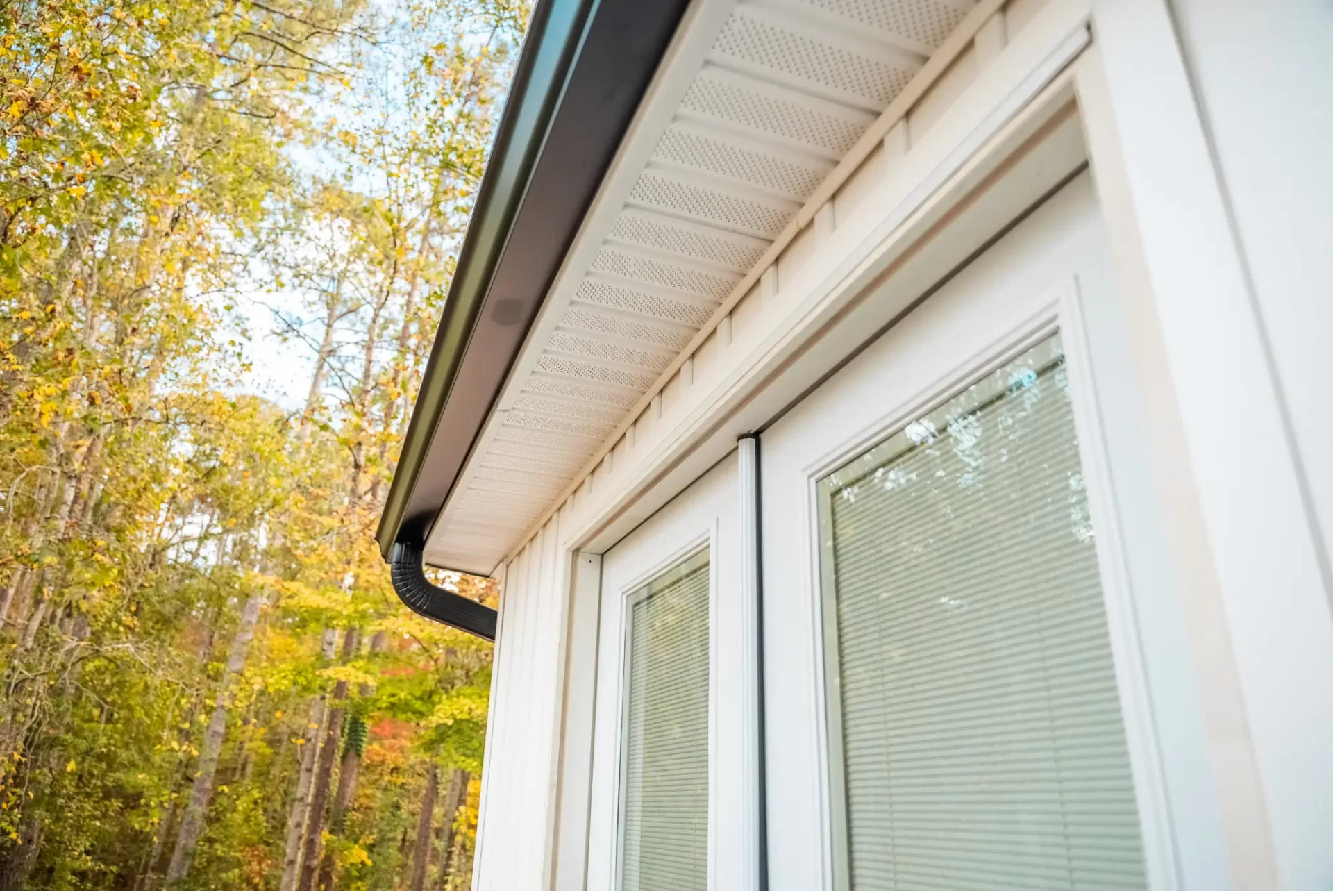 Seamless Gutters Toledo - Toledo Seamless Gutters - Gutter Contractor Toledo - Seamless Gu