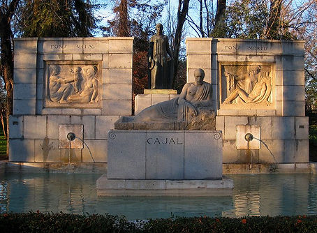 Monumento_to_Santiago_Ramon_y_Cajal,_Par