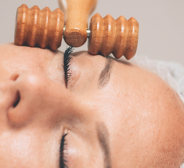 Naturopathie Naturopathe pédiatrique enfants périnatalité postnatal postpartum visio visioconférence vidéo consultation consultation en ligne à distance Fleurs de Bach médecine naturelle remèdes naturels santé naturelle Ateliers de groupe Massages bien-être massothérapeute massothérapie drainage lymphatique visage drainage lymphatique manuel jambes massage jambes lourdes rétention d’eau massage drainant anti-cellulite réflexologie plantaire massage des pieds réflexologue réflexo madéro massage femme enceinte baby shower gender reveal prénatal future maman grossesse massage bébé madérothérapie ventre fessiers corps madérothérapie facial japonais kobido Bruxelles Brabant Wallon Brabant Flamand Wemmel Uccle Jette Laeken Vilvoorde Merchtem Ixelles Waterloo Braine-l’Alleud Wavre Louvain-la-neuve Nivelles Mons Charleroi Namur Liège Belgique