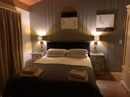 bedroom2.jpeg