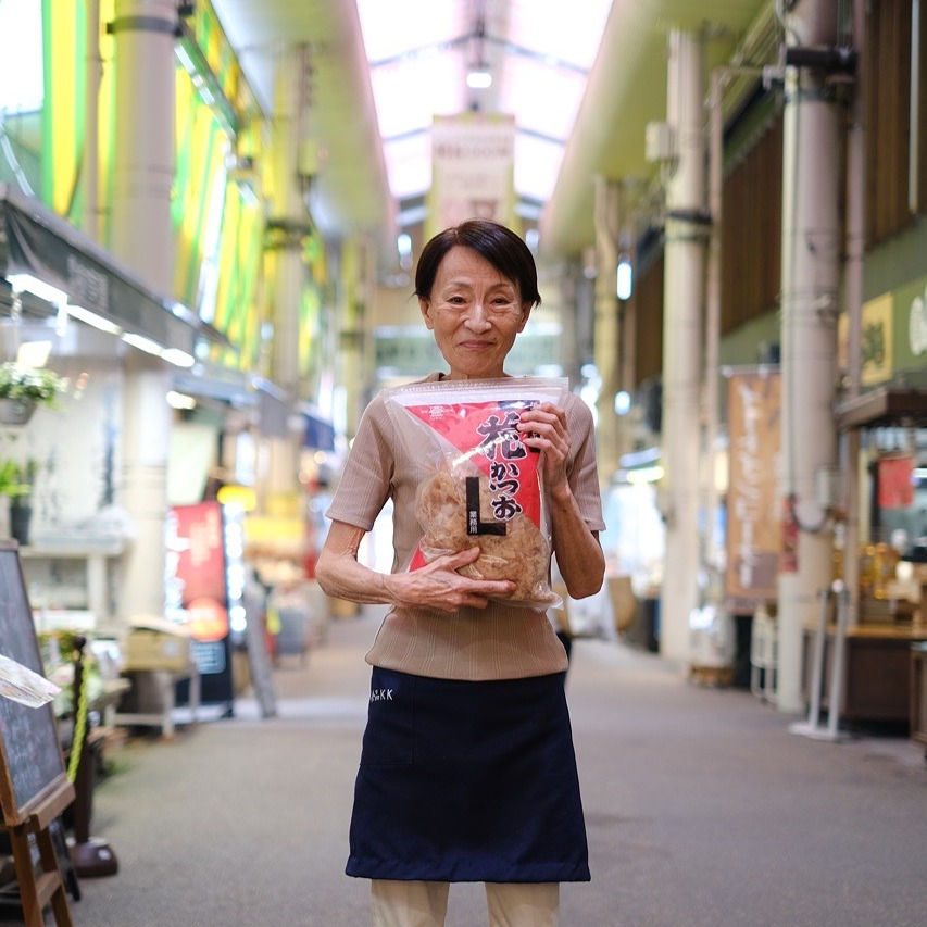 Thumbnail: Giftなかやさんのハコ
