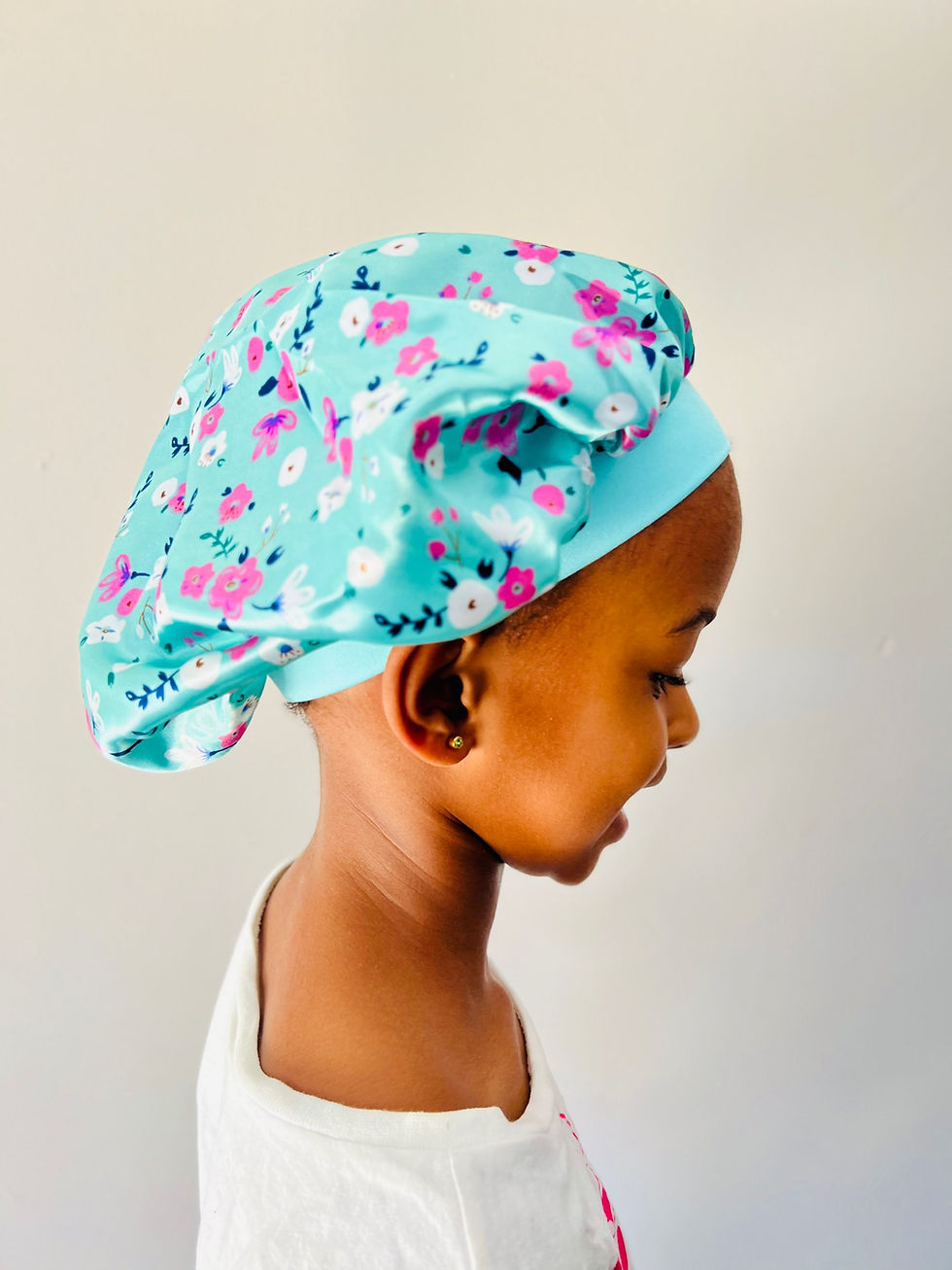 Thumbnail: Kiddies Bonnet 
