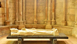 Le gisant du cardinal Georges Grente