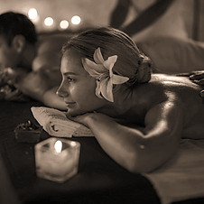 couple-spa_edited_edited.jpg
