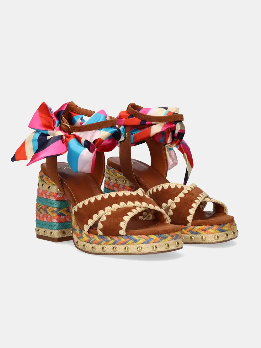 Miniatura: Sandalias Exe multicolor pañuelo al tobillo