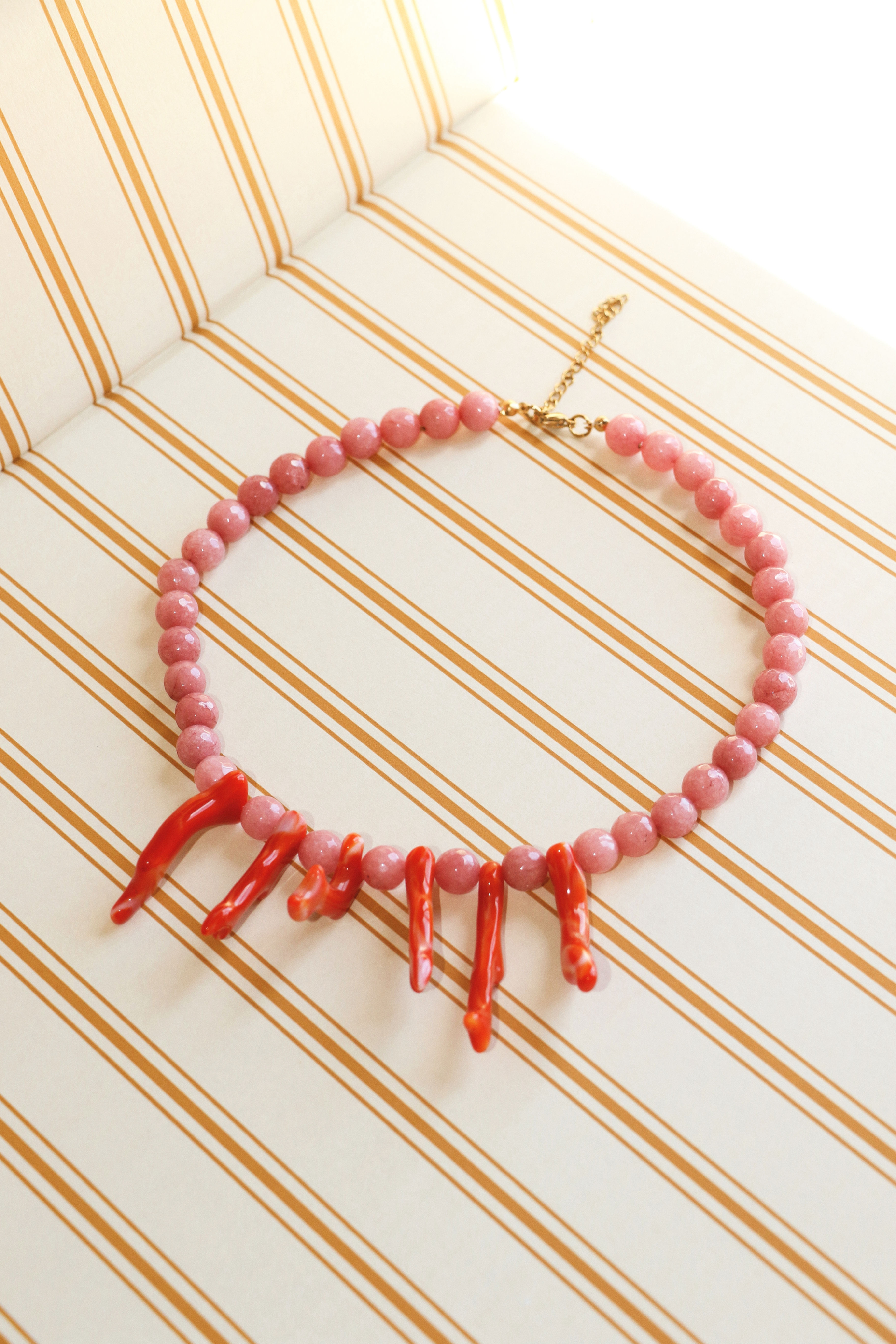 coral necklace 