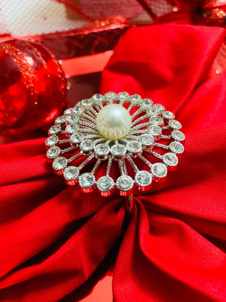 Miniatura: Argola Pérola  prateada cx c/ 4 peças 