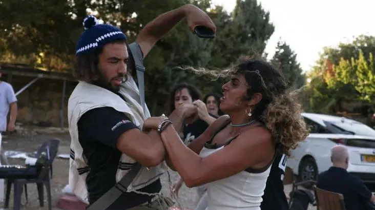 Los colonos extremistas que ocupan tierras en Cisjordania se han enfrentado con ciudadanos y soldados de Israel.