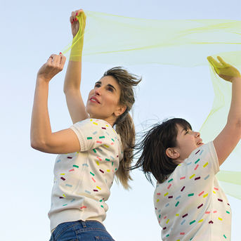 Top Confetti. Diseño de Trol: marca española de moda sostenible con mucho Color.