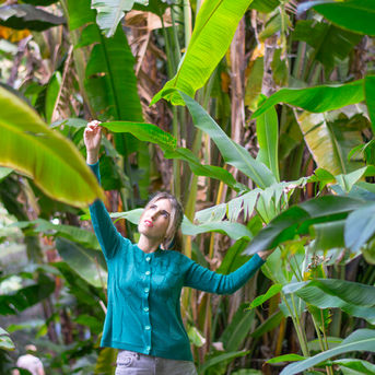 Chaqueta Árbol. Diseño de Trol: marca española de moda sostenible con mucho Color.